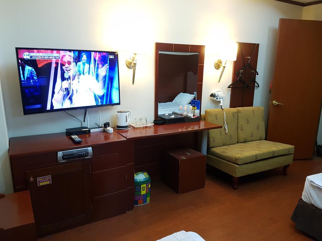 New Boolim Tourist Hotel Seoul Zimmer foto
